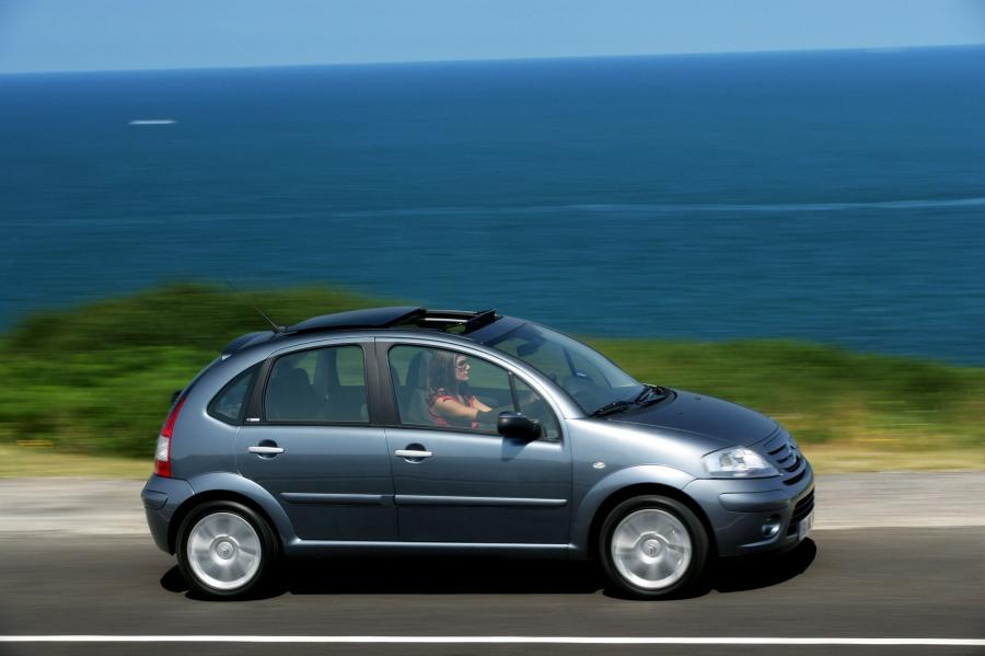  Citroen C3 2006 года  (фото 30 из 44)